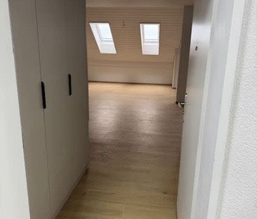 1.5 Zimmer, 58 m², 2. Stock - Foto 6