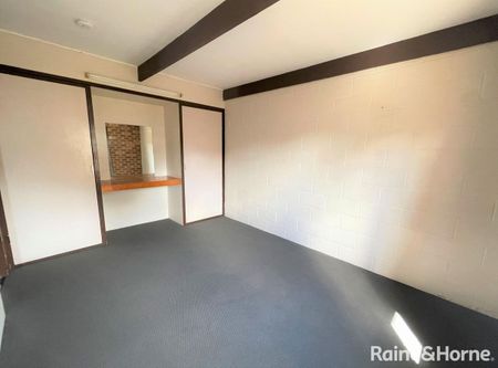 WALK TO THE BEACH & CBD - Photo 2