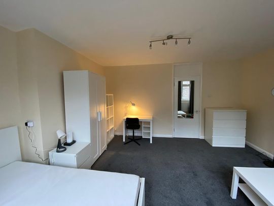 Flat share to rent - Photo 1