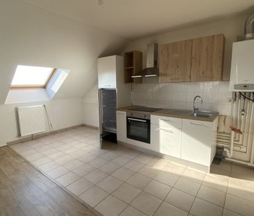 Location Appartement 2 pièces 46m² LE CREUSOT 71200 - Photo 4