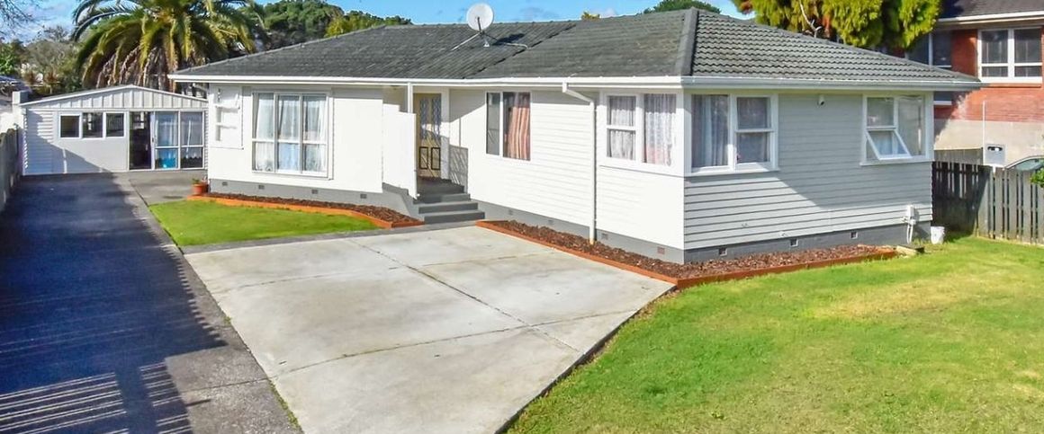 Fabulous Friendly Family wanted - Photo 1