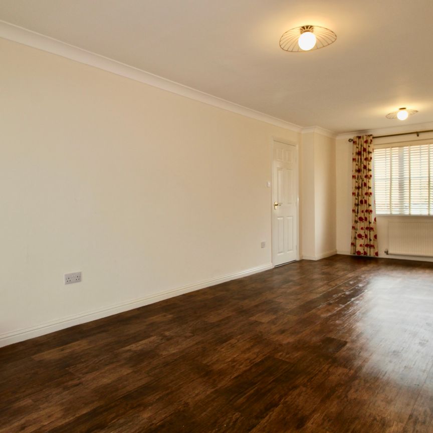 Kedleston Road, Park Farm, Peterborough - Photo 1