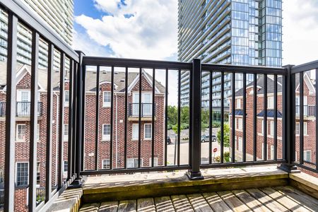 For Lease - 113 THE QUEENSWAY N/A Unit# TH57, Toronto, Ontario - Photo 4