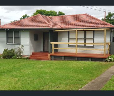 16 Cedar Crescent, North St Marys, NSW 2760 - Photo 2