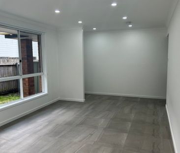 68 Griffith Street, Mannering Park, NSW 2259 - Photo 1