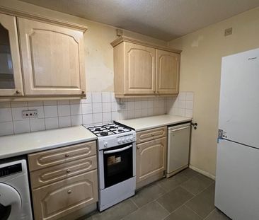 2 Bed Semi-Detached House, Biscot Road, LU3 - Photo 4