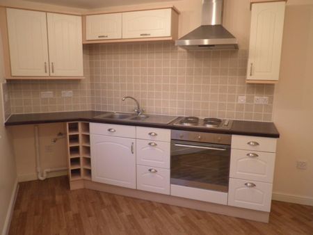 2 bedroom apartment to rent - Photo 4