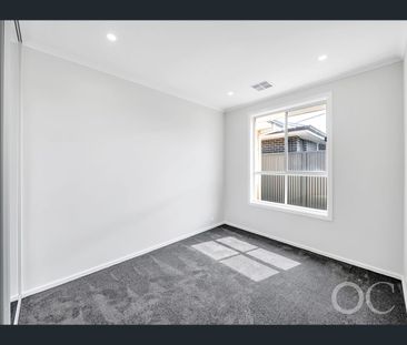 13 Seaview Esplanade, Moana, SA 5169 - Photo 2