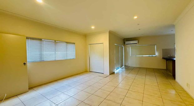Newly Renovated Family Home in Prime Pakuranga Location” - Photo 1