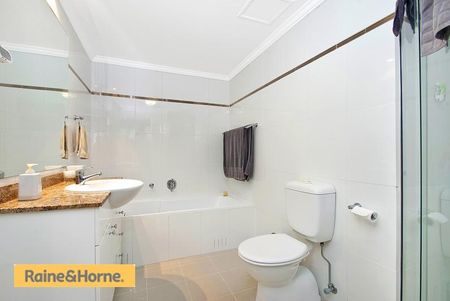 139/2 Dolphin Close, Chiswick NSW 2046 - Apartment For Rent | Domain - Photo 5