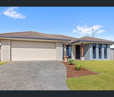 SPACIOUS 4 BEDROOM HOME WITH OPEN KITCHEN LIVING. VERY GOOD SIZE BE... - Photo 4