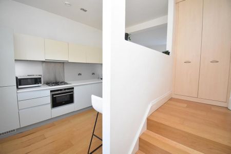 Studio to rent - Photo 2