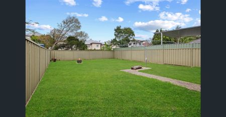 Rare Low-Set Gem in the Heart of Woolloongabba - Photo 2