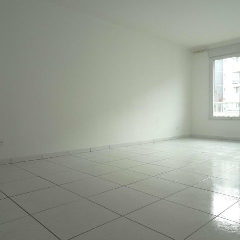Location Appartement 2 pièces 37m² PERPIGNAN 66000 - Photo 1
