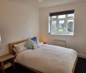 5 bedroom detached house to rent - Photo 4