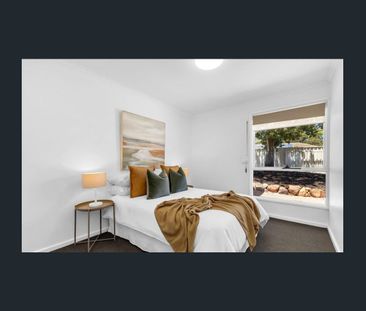 Freshly updated family home with Solar! - Photo 6