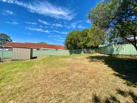 88 Auklet Road, Mount Hutton - Photo 2