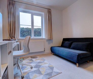 2 bedroom flat to rent - Photo 5