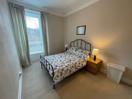 Waverley Gardens, Shawlands, G41 2DP - Photo 2