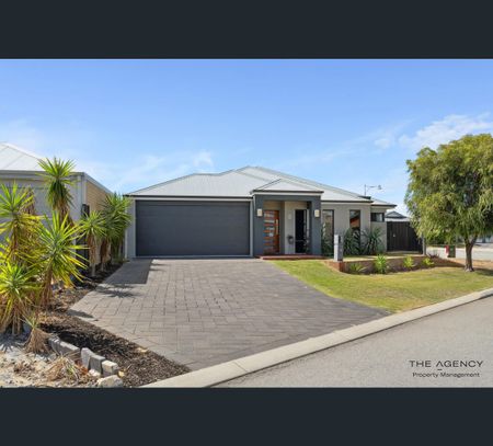 8 Manila Road, Clarkson, WA 6030 - Photo 2