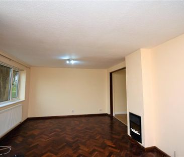 3 bedroom detached house to rent - Photo 2