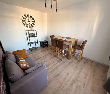 A LOUER : T2 à LILLE • rue Meurein - La Catho • 618 € - Photo 4