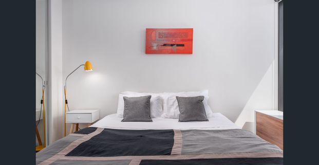 "City Views from The Precinct" - Fully Furnished - Photo 1