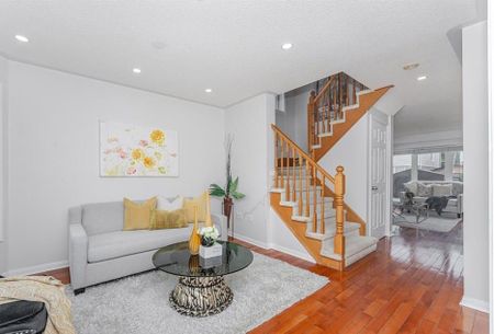 For Lease - 22 Sentimental Way, Brampton, Ontario - Photo 4