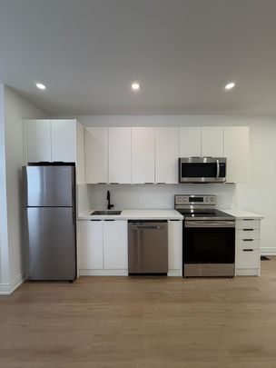 For Lease - 382 Lansdowne Avenue Unit# Main, Toronto, Ontario - Photo 1
