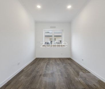 4 room luxury House for rent in Seixal, Distrito de Setúbal - Photo 6