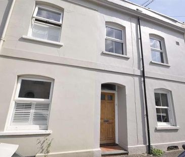 Bennington Street Cheltenham, GL50 - Photo 2