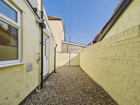 Victoria Parade, Redfield - Photo 1