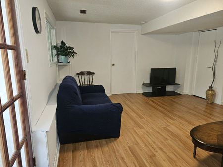 For Lease - 333 Ironwood Road Unit# BASEMENT, Guelph, Ontario - Photo 4