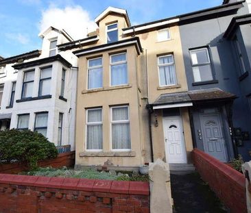 Lord Street, Blackpool, FY1 - Photo 4
