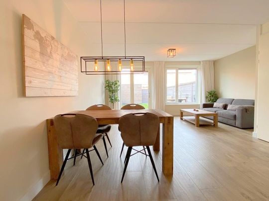 Huis te huur: Lambrecht van Linschotenstraat 6 2614 JZ Delft - Photo 1