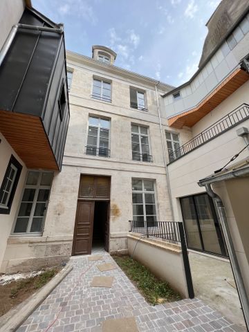 Location Appartement 2 pièces 34m² ORLEANS 45000 - Photo 3