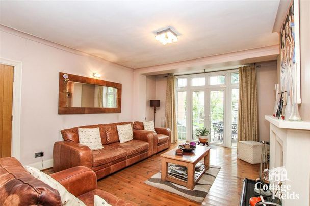 5 bedroom house to rent - Photo 1