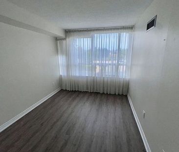 For Lease - 7 Townsgate Drive Unit# 207, Vaughan, Ontario - Photo 2