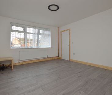 2 Bedroom Semi-Detached Bungalow - Photo 1