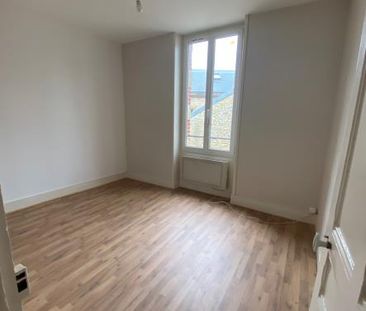 Location Appartement 3 pièces 43m² - Photo 3