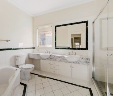 3 Bed, 2 Bath - Photo 6