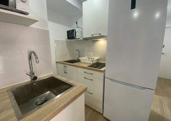 Calle Francisco Ordóñez, Madrid, Community of Madrid 28021