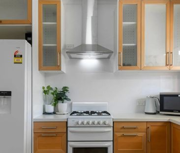 Light-Filled Family Home in a Convenient Location - Photo 3