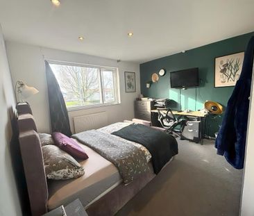 3 bedroom semi-detached house to rent - Photo 3