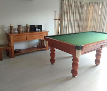 Cranbourne East - Photo 2