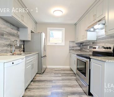 Spacious 3-Bedroom Main Unit in South Windsor Home! - Photo 5