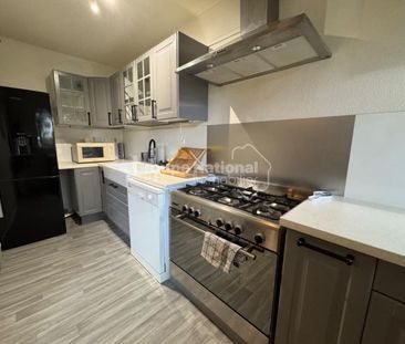 Appartement meublé T3 BIS (78 m²) en location à MIRAMAS, - Photo 3