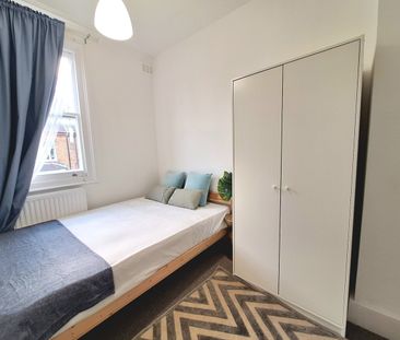 3 Bed Flat, Hormead Road, W9 - Photo 3