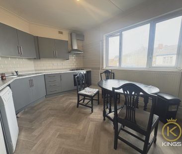 5 bedroom flat to rent - Photo 1