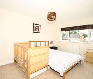 Great Oaks Park, Burpham, GU4 - Photo 6